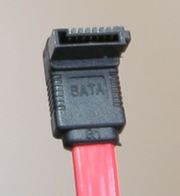180px-sata_data_cable.jpg